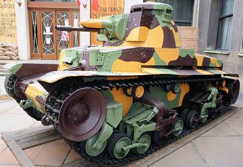 Легкий танк Skoda LT-35 в Военно-исторический музей в Праге Легкий танк LT vz.35