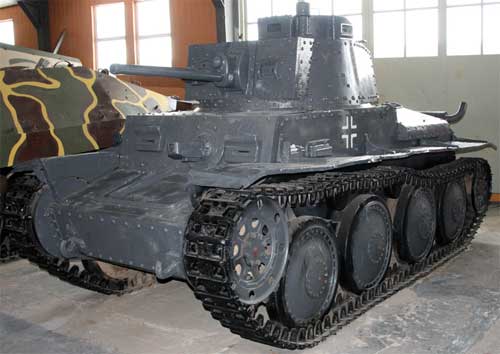 Легкий танк Рz.Kрfw.38(t) Танк Рz.Kрfw.38(t)