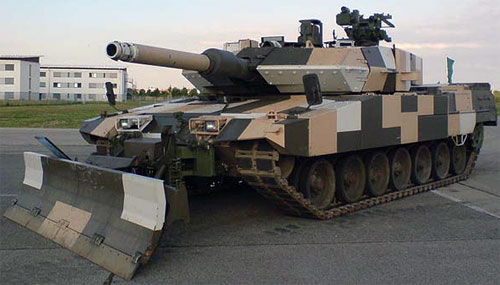 Немецкий "Леопард" 2A7+ Основной боевой танк "Леопард" 2A7+