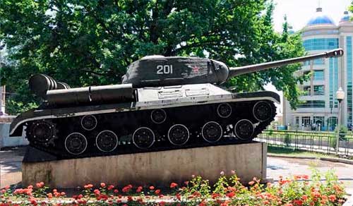 Тяжелый танк ИС-2 ИС-2 в Душанбе