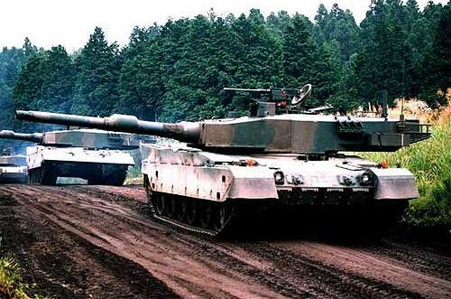 Численность экипажа танка тип 90 сокращена до трех человек Численность экипажа танка тип 90 сокращена до трех человек